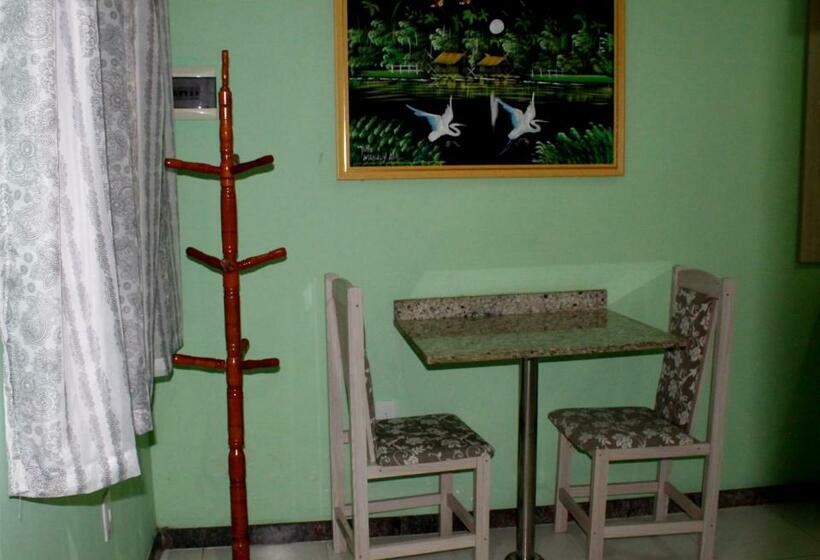 Quarto standard, Farol Da Barra