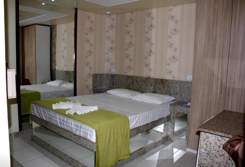 Quarto standart individual, Farol Da Barra