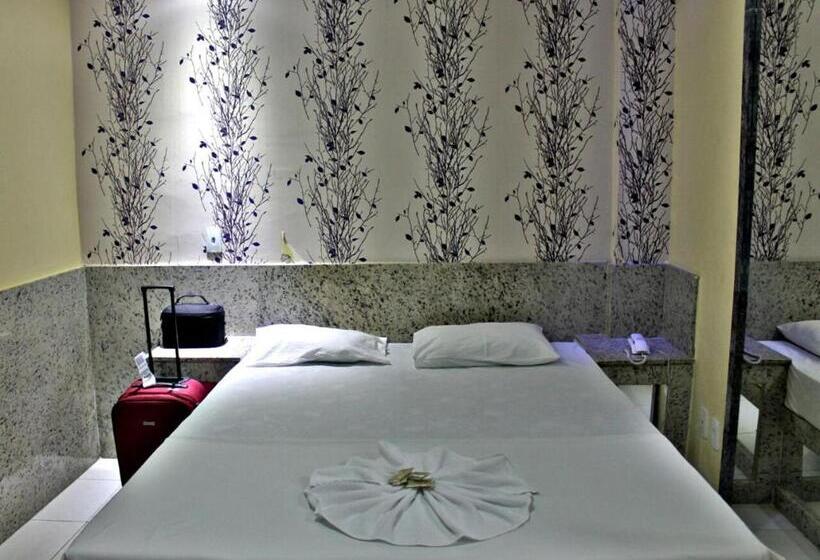 Quarto standart individual, Farol Da Barra