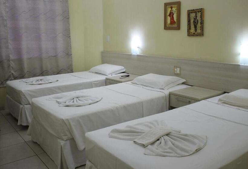 غرفة إدارية ثلاثية, Herval Park