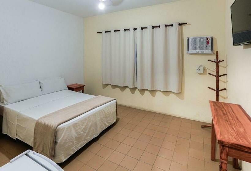 家庭间, Indaiá Praia