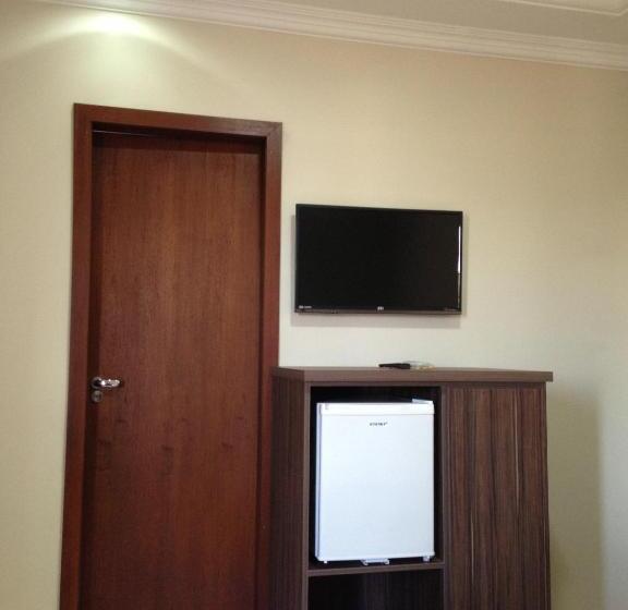 غرفة قياسية, Itatiaia