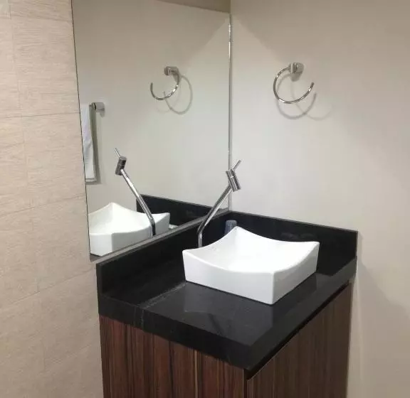 キングサイズベッドのスーペリアルーム, Itatiaia