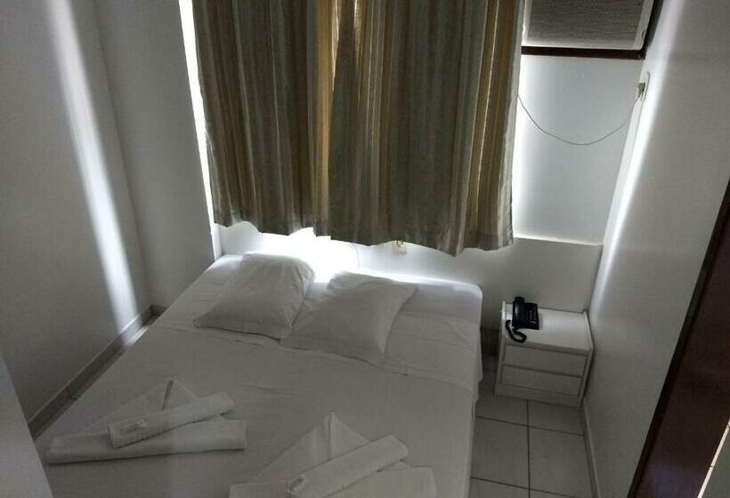 חדר סטנדרט, Master