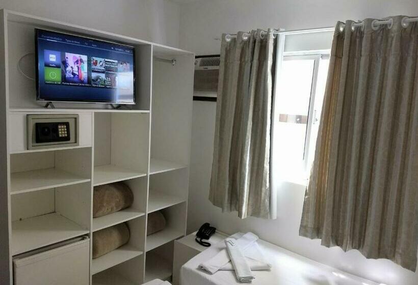 חדר סטנדרט, Master