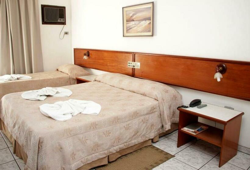 Трехместный Номер Deluxe, Midas