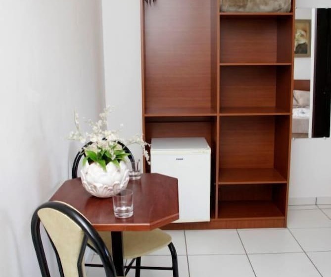 Трехместный Номер Deluxe, Midas