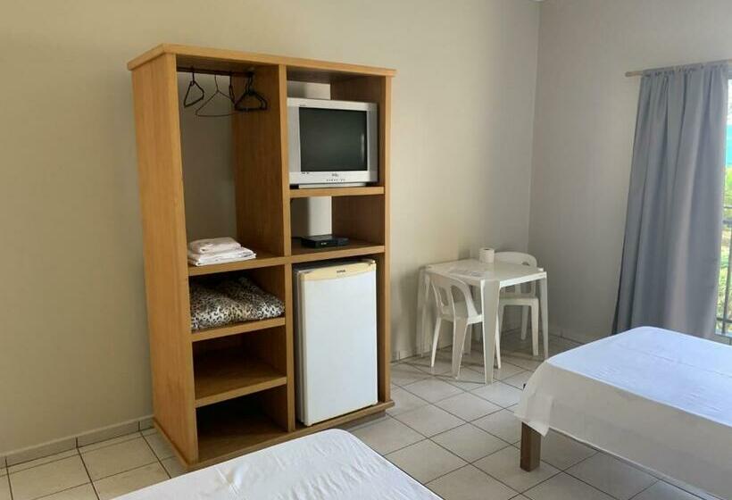 싱글 디럭스 룸, Ouro