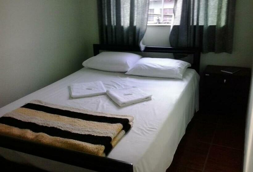 스탠다드 룸, Jm Ferreira