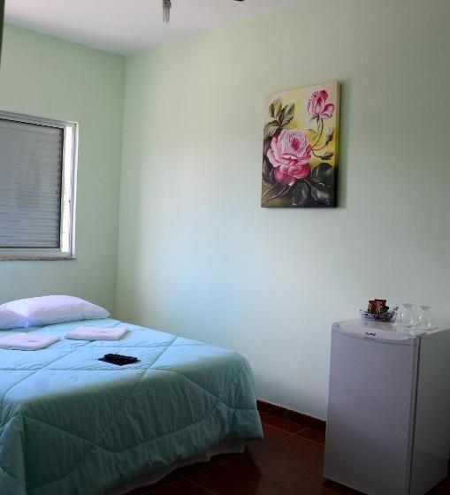 수피리어 룸, Jm Ferreira