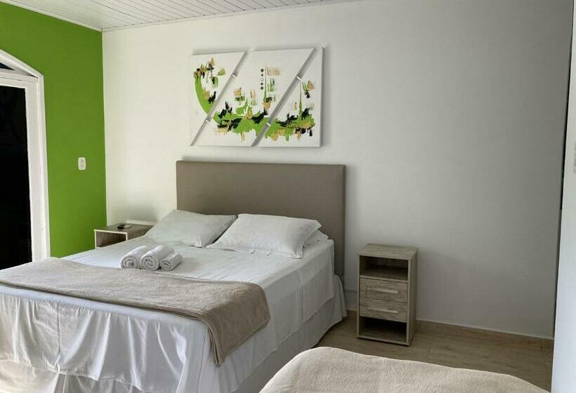 Deniz Manzaralı Süit, Pousada Marinamarela