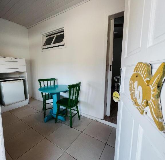 Delüks Stüdyo, Pousada Marinamarela