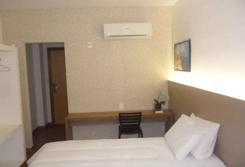 اتاق استاندارد یک نفره, Lord Hotel Aeroporto Confins