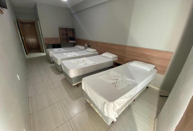 חדר סטנדרט לארבעה, Mapp Hotel Aparecida Sp