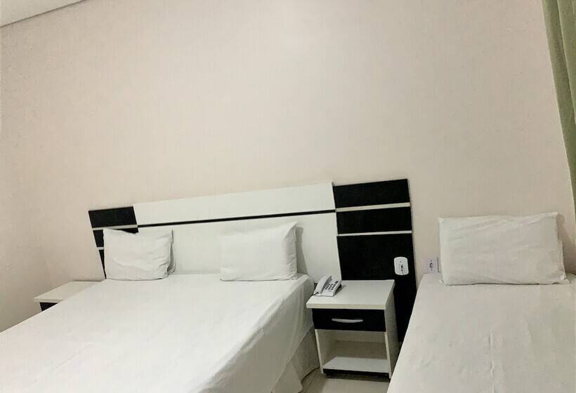 标准三人间, Samir Hotel Business