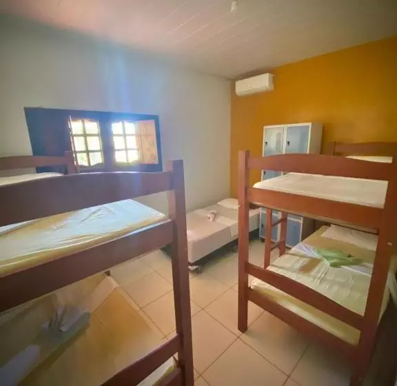 ルームシェアのワンベッド, Sol Hostel & Pousada Maragogi