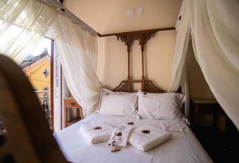 Люкс, Teatro Hotel Boutique