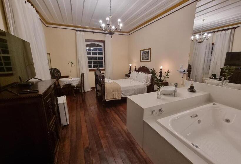 Люкс с гидромассажем, Teatro Hotel Boutique