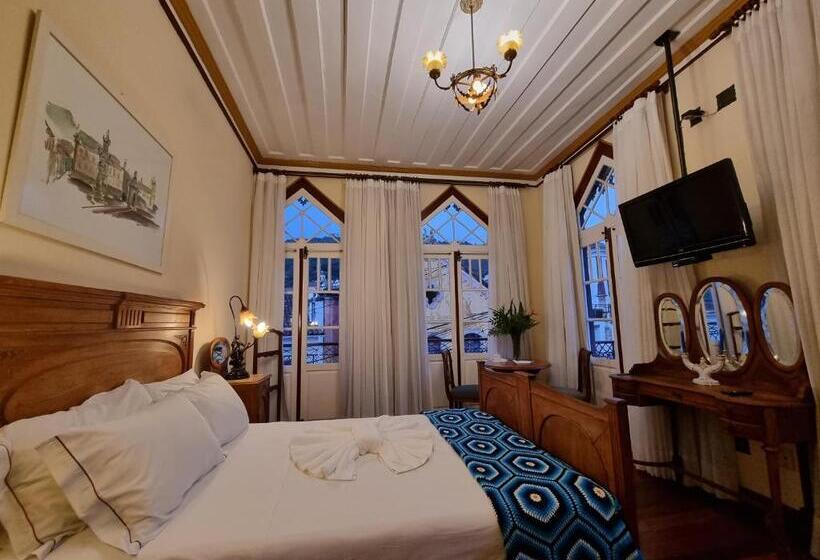 Люкс, Teatro Hotel Boutique