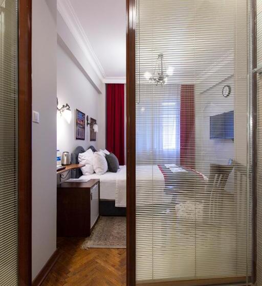 Standard Room Sea View, Queen Seagull Boutique