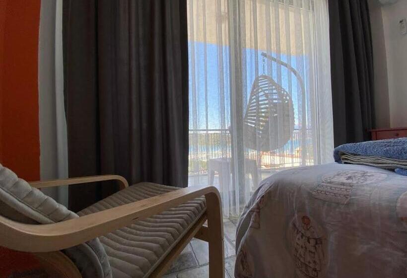 חדר סטנדרט נוף לים, El Camino Hostel & Pub