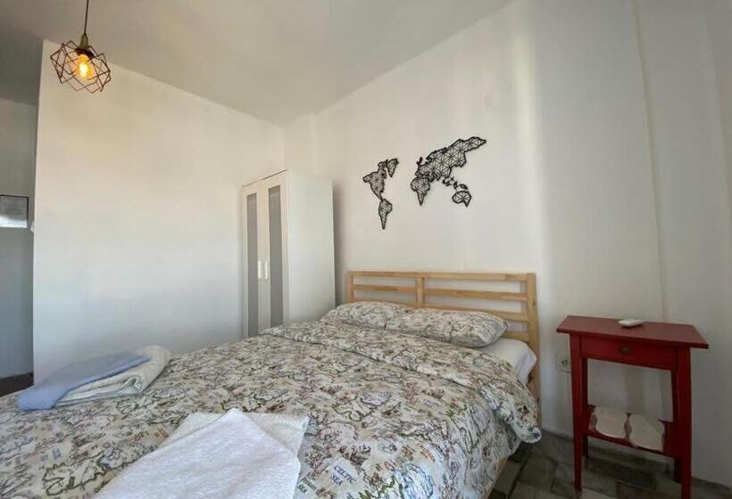 חדר סטנדרט נוף לים, El Camino Hostel & Pub