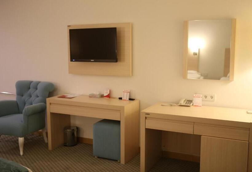 Номер Стандарт Трехместный, Ahsaray