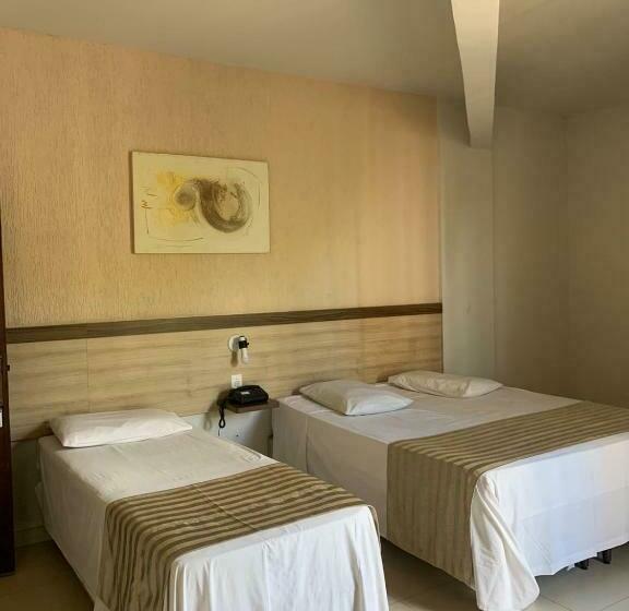 غرفة قياسية فردية, Moura Palace