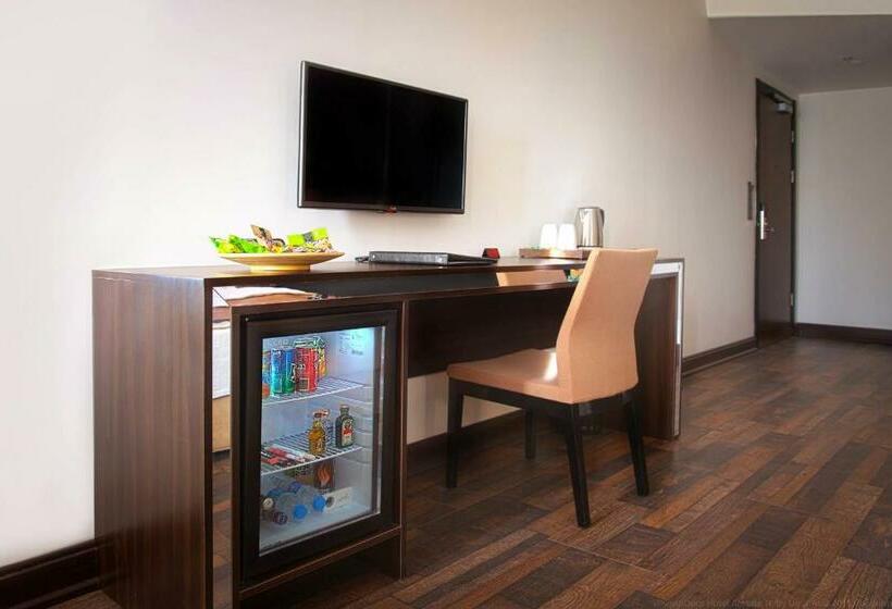 غرفة قياسية, Northdoor