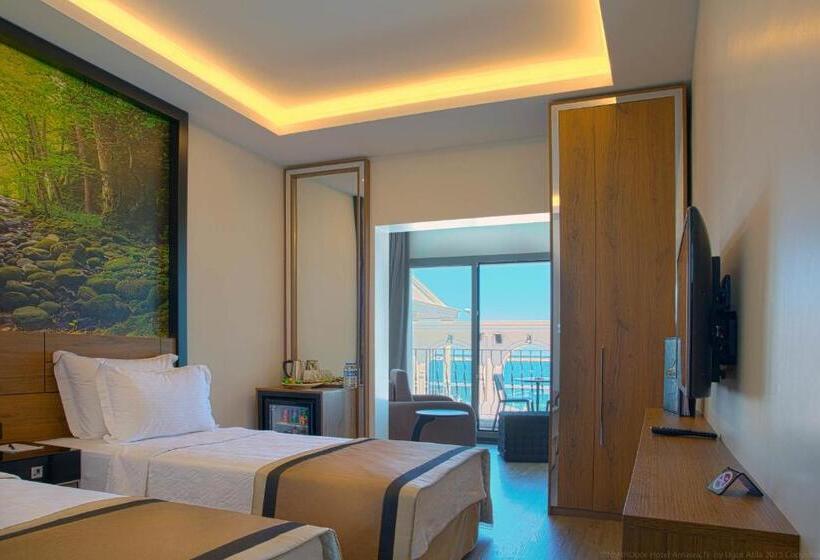 غرفة ديلوكس مطلّة علي البحر, Northdoor