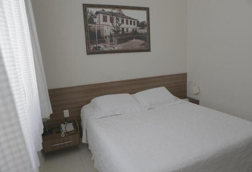 غرفة قياسية فردية, Paracatu Plaza