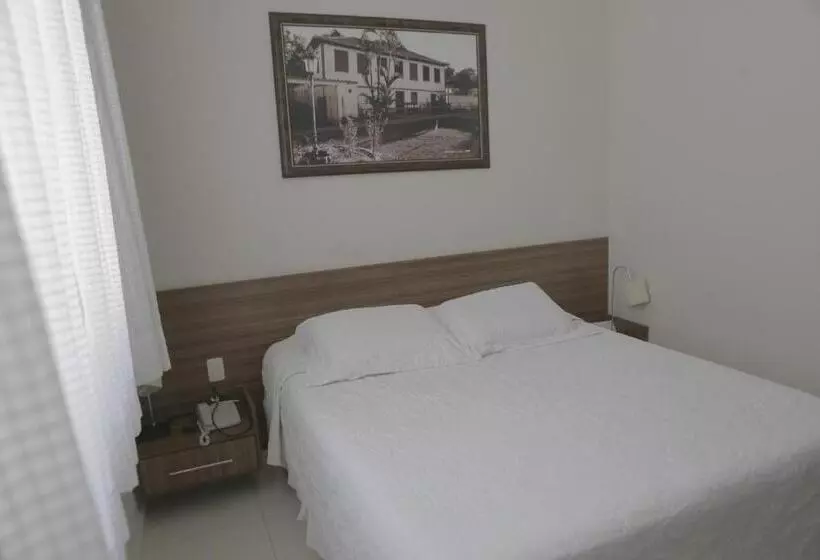 Standard Yhden Hengen Huone, Paracatu Plaza