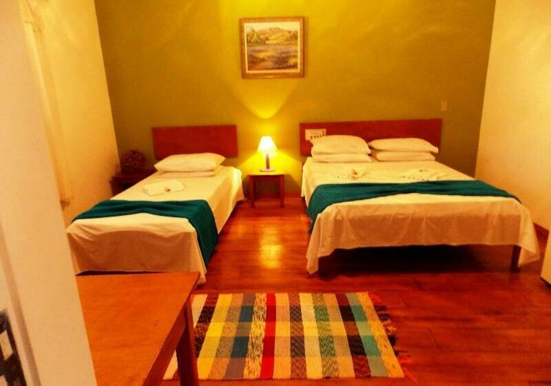 חדר סטנדרט לשלושה, Salvador