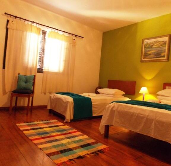 חדר סטנדרט לארבעה, Salvador