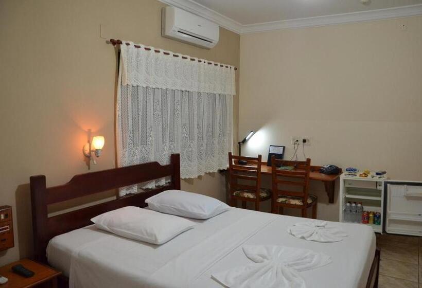 Delüks Üç Kişilik Oda, São Marcos Orlândia Sp