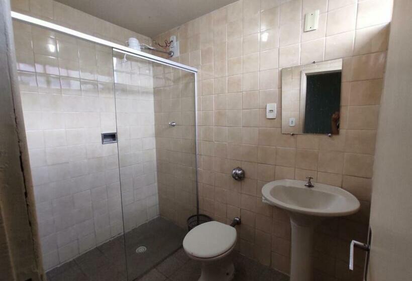 חדר סטנדרט, Turista