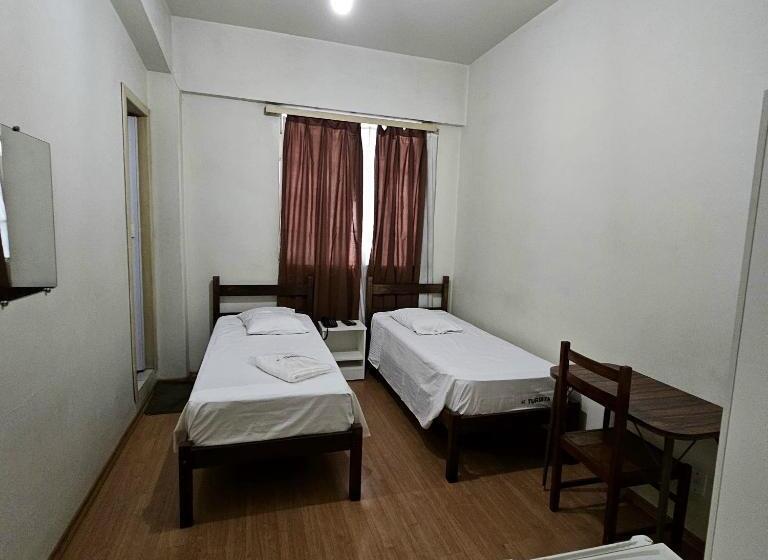 חדר סטנדרט, Turista