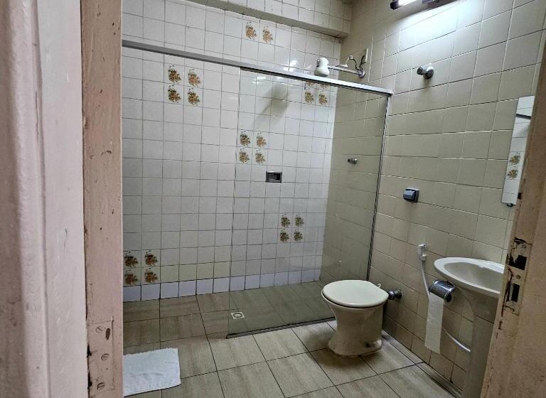 חדר דלוקס, Turista