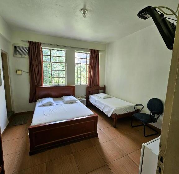 חדר דלוקס, Turista