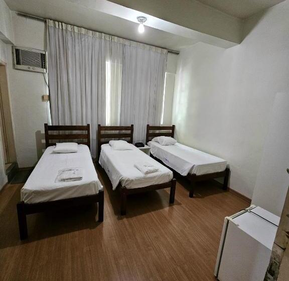 חדר סטנדרט לשלושה, Turista