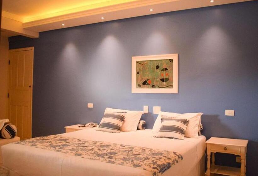 트리플 클래식 룸, Ubatuba Palace