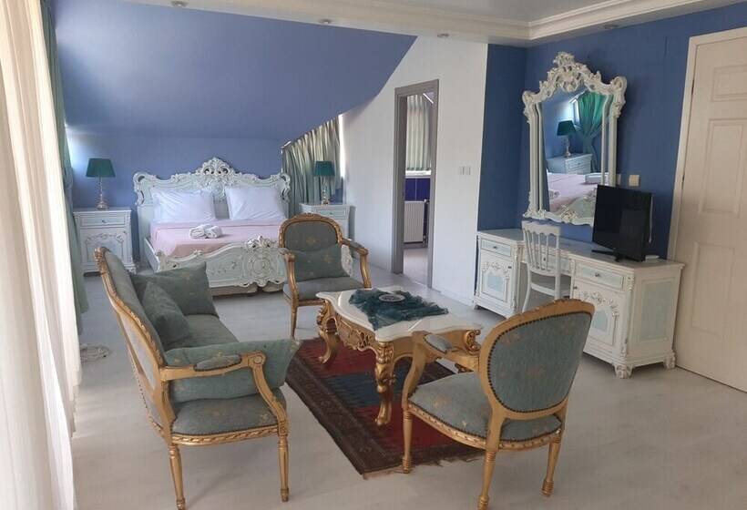 سوییت لوکس, Yedi Yildiz Konak Evi