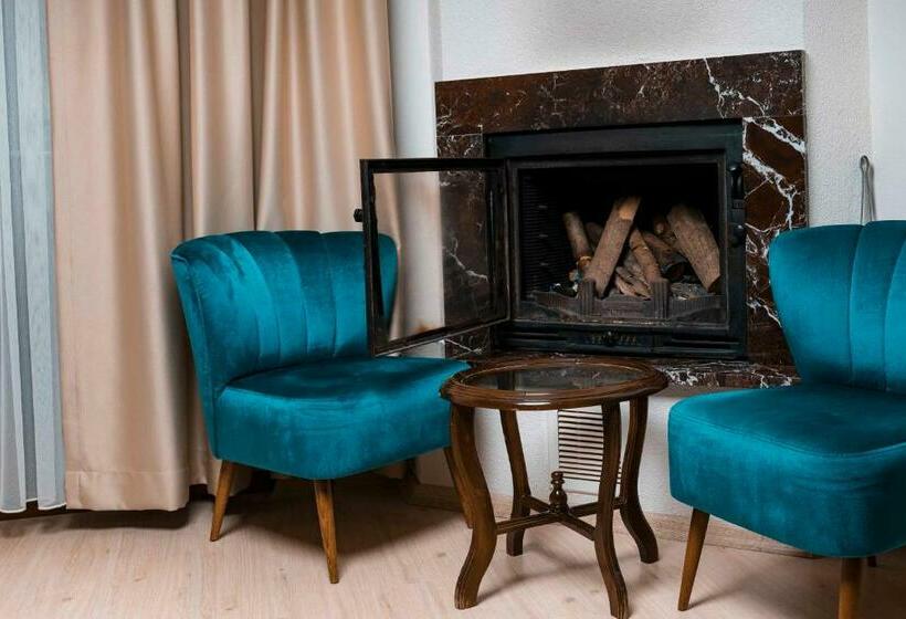 סוויטה עם מרפסת, Kerpe Diem Otel