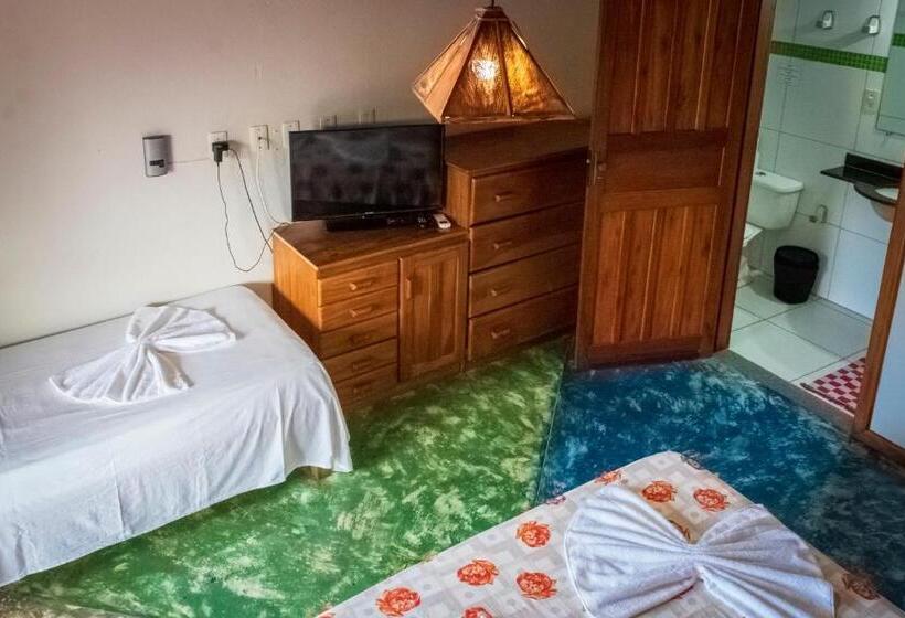 غرفة سوبيريور رباعية, O Pharol Hostel E Pousada