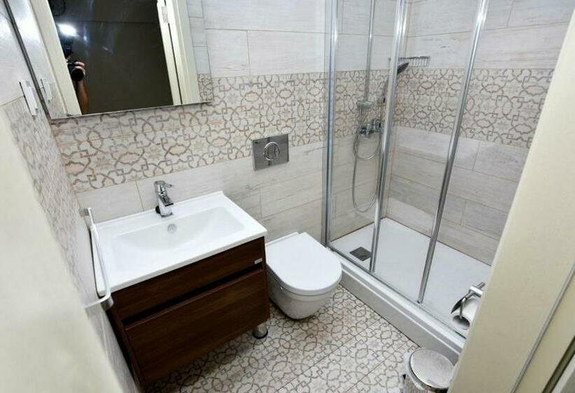 标准三人间, Pekcan Otel