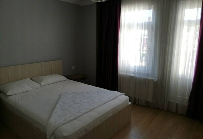 デラックストリプルルーム, Karadeniz Pansiyon