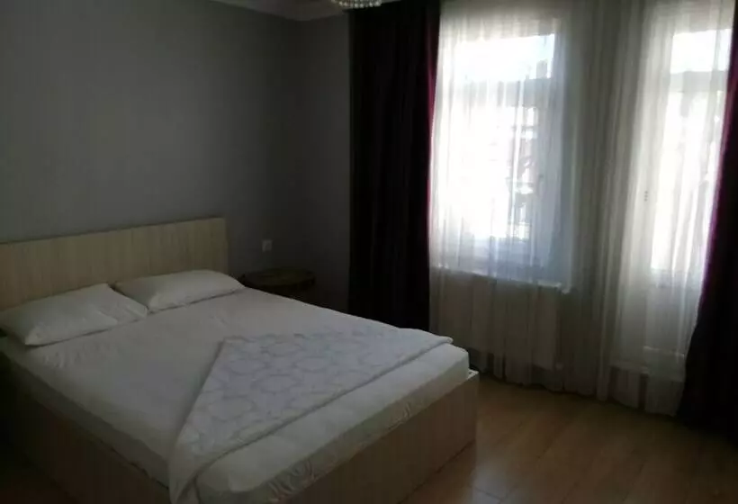 デラックストリプルルーム, Karadeniz Pansiyon