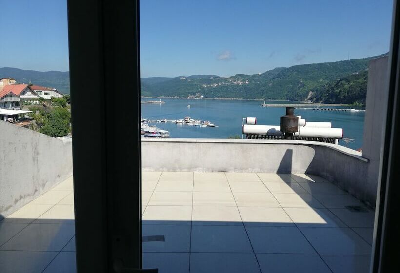 デラックストリプルルーム, Karadeniz Pansiyon