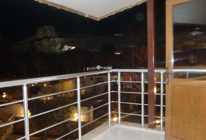 اتاق استاندارد چهار تخته, Alida Hotel Pamukkale