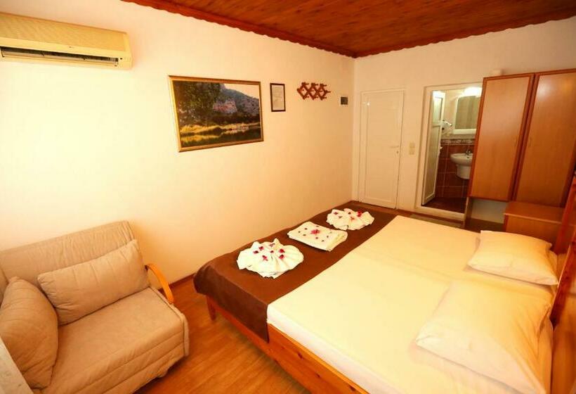 Quarto standard, Dalyan Pension